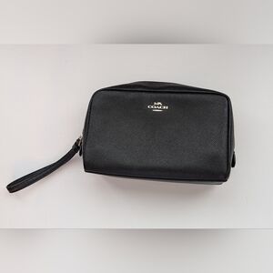 NWOT Coach Black Zippered  Leather Toiletry/Travel/Cosmetic/Case/Bag